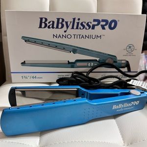 Hair Straightener Flat Iron Babyliss PRO Titanium